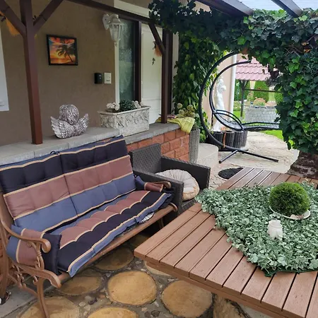 Ruhiger Als Im Hotel Keine Andere Gaeste 3 Betten 2 Schlafzimmer Apartment Merkendorf (Bavaria)