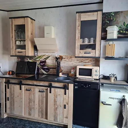 Ruhiger Als Im Hotel Keine Andere Gaeste 3 Betten 2 Schlafzimmer Apartment Merkendorf (Bavaria)