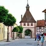 Ruhiger Als Im Keine Andere Gaeste Mit Neuer Kueche Apartman Merkendorf (Bavaria)